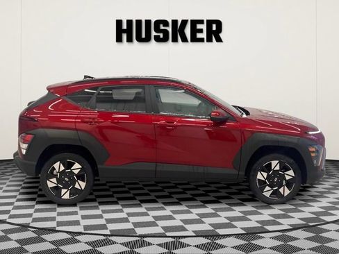 Used 2024 Hyundai Kona SEL image 2
