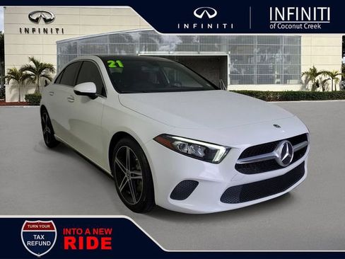 Used 2021 Mercedes-Benz A 220 image 1