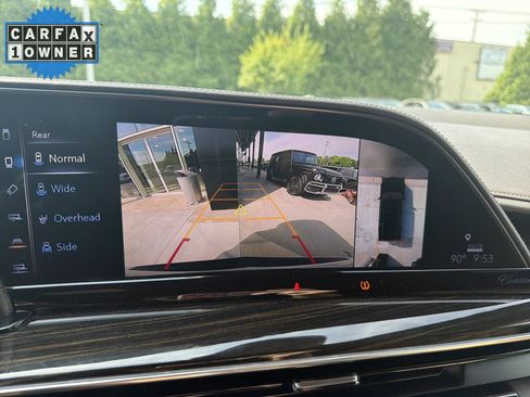 Used 2021 Cadillac Escalade Premium Luxury w/ Driver Assist Tech Package AWD/4WD image 25