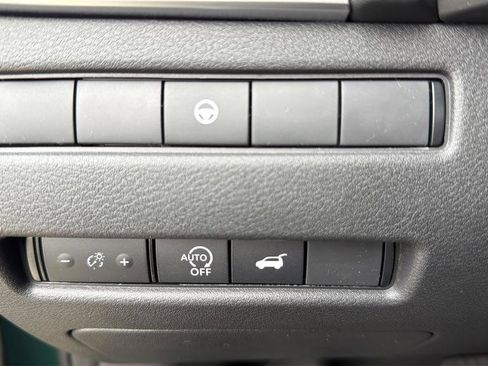 New 2026 Nissan Rogue Platinum AWD/4WD image 22