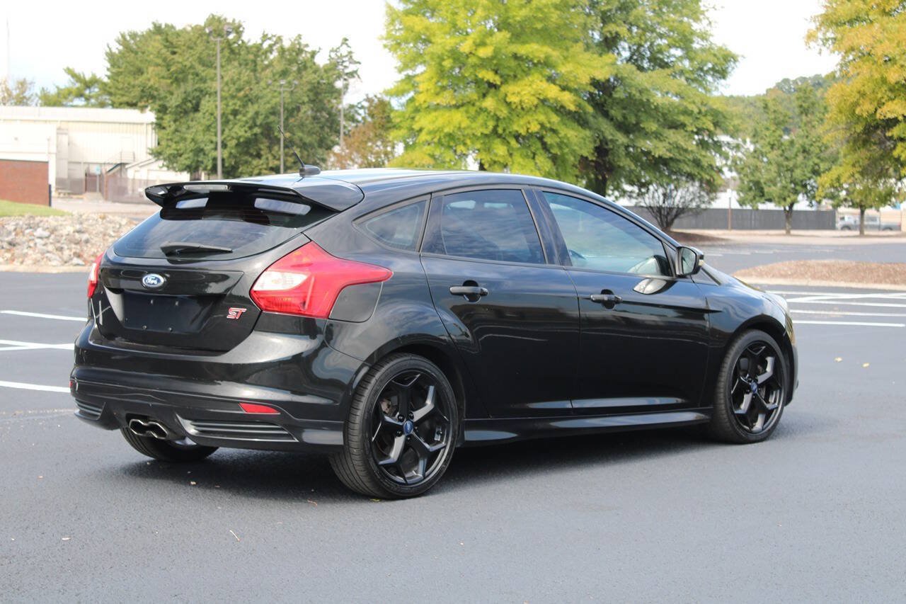 Used 2014 Ford Focus ST w/ Equipment Group 202A FWD image 8