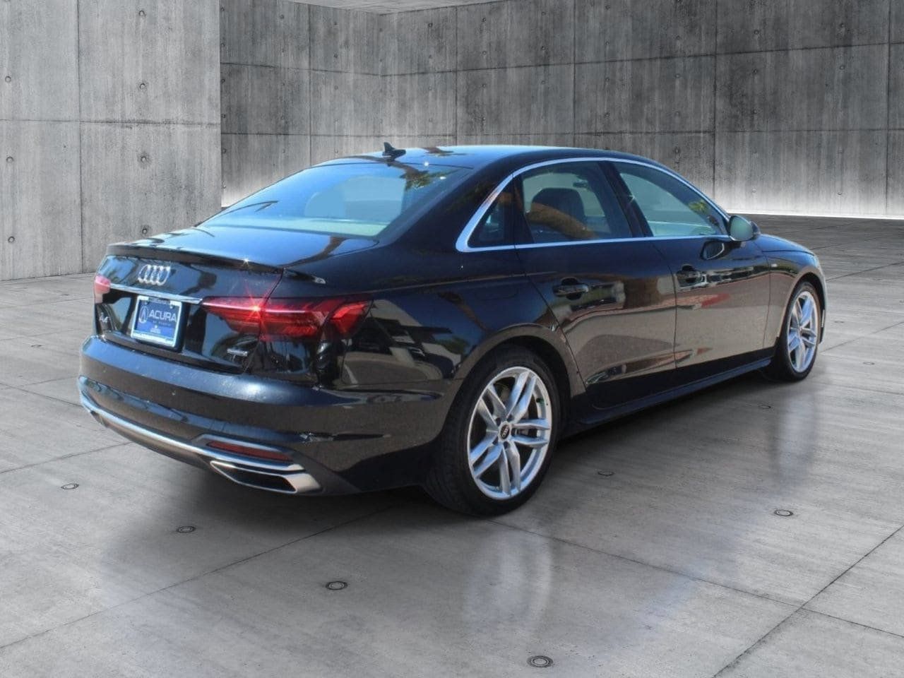 Used 2024 Audi A4 2.0T Premium Plus AWD/4WD image 4