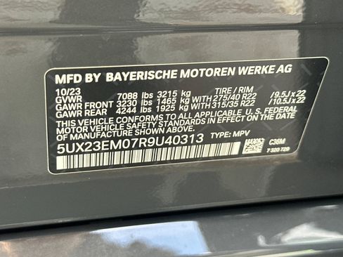 Used 2024 BMW X7 xDrive40i w/ M Sport Package AWD/4WD image 29