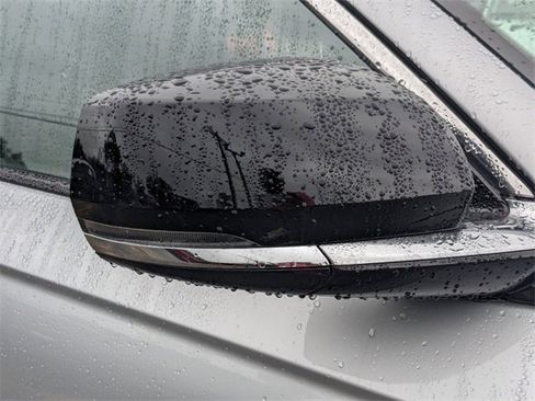 New 2024 Jeep Grand Cherokee Limited 4xe image 11