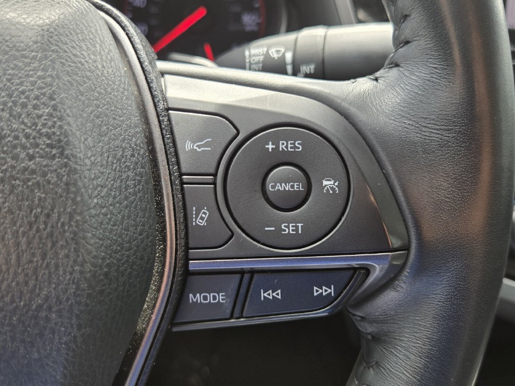 Used 2022 Toyota Camry XSE w/ Navigation Package FWD image 27