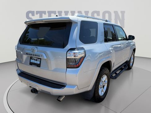 Used 2015 Toyota 4Runner SR5 Premium AWD/4WD image 5