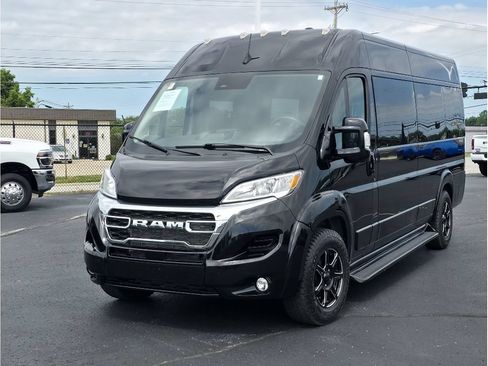 Used 2023 RAM ProMaster 3500 w/ Premium Appearance Group FWD image 10