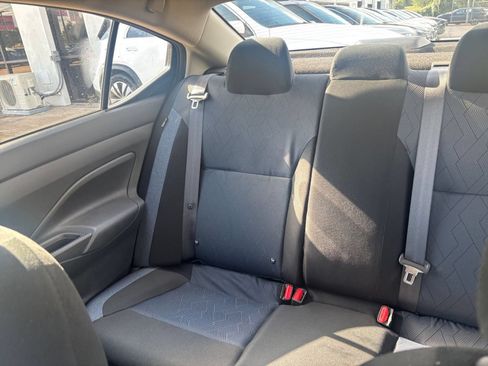Used 2025 Nissan Versa SV FWD image 36
