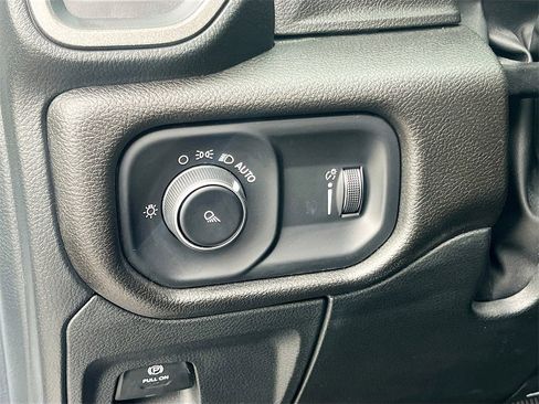 Used 2025 RAM 1500 Tradesman image 10