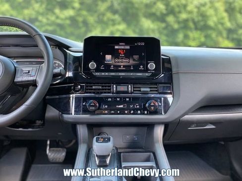 Used 2025 Nissan Pathfinder Rock Creek AWD/4WD image 25