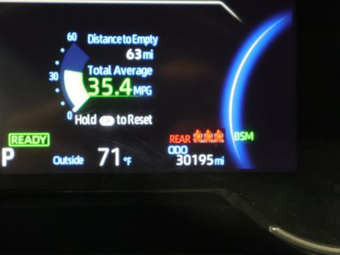 Used 2024 Toyota RAV4 LE AWD/4WD image 39