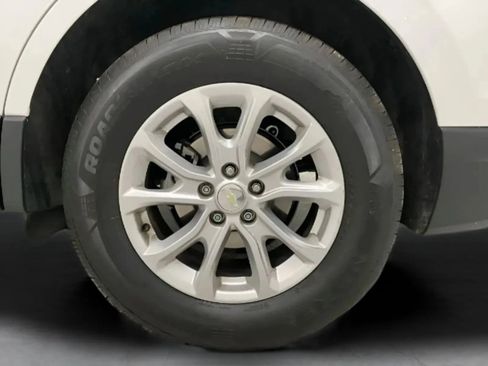 Used 2020 Chevrolet Equinox LS FWD image 26