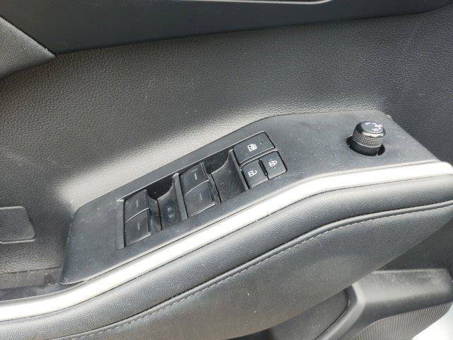 Used 2022 Toyota Highlander XSE FWD image 36