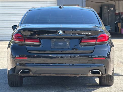 Used 2021 BMW 530i w/ Convenience Package RWD image 5