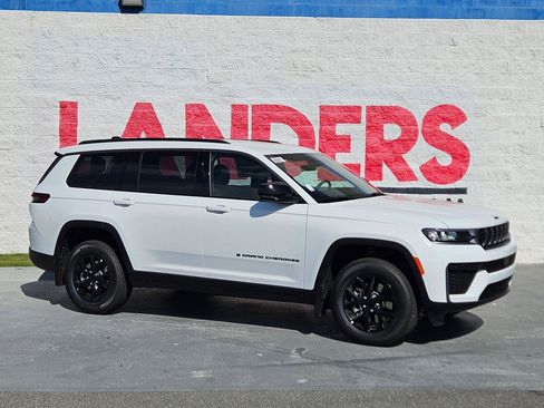 New 2026 Jeep Grand Cherokee L 4WD image 1
