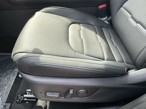 New 2026 Kia Sportage SX AWD/4WD image 33