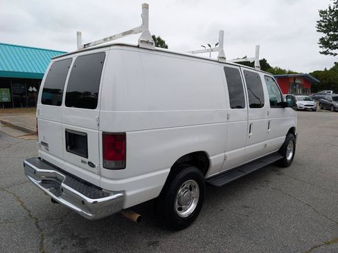 Used 2011 Ford E-350 and Econoline 350 Super Duty w/ Commercial Cargo Van Pkg RWD image 11