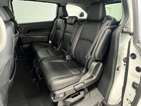 Used 2022 Honda Odyssey Touring image 9