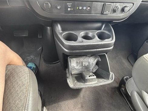 Used 2019 Chevrolet Express 3500 LS image 20