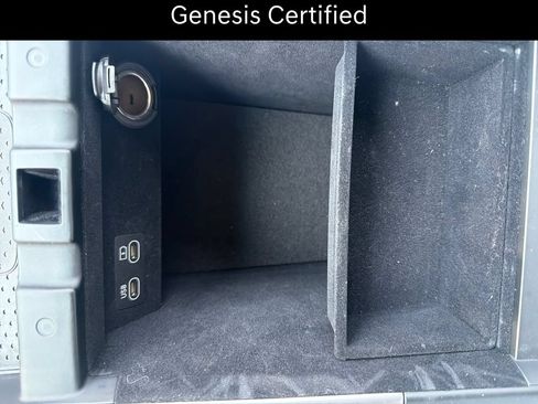 Certified 2026 Genesis GV70 2.5T Advanced AWD/4WD image 27