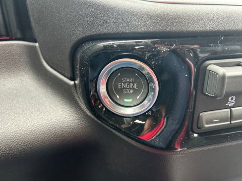 New 2026 GMC Sierra 1500 Elevation image 25