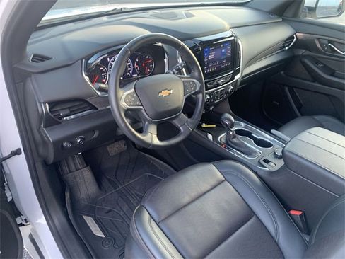 Certified 2022 Chevrolet Traverse High Country image 10
