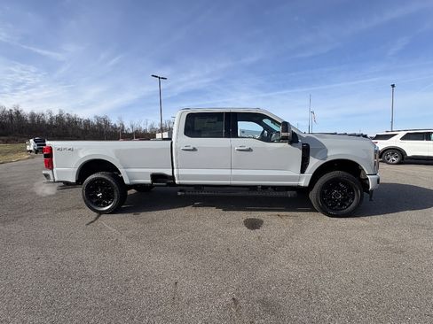 New 2026 Ford F350 XLT w/ XLT Premium Package AWD/4WD image 6
