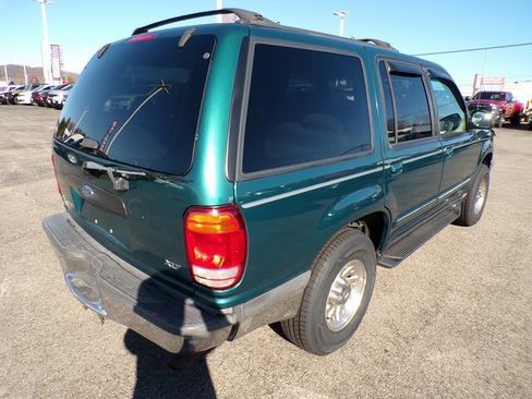 Used 1998 Ford Explorer Limited image 4