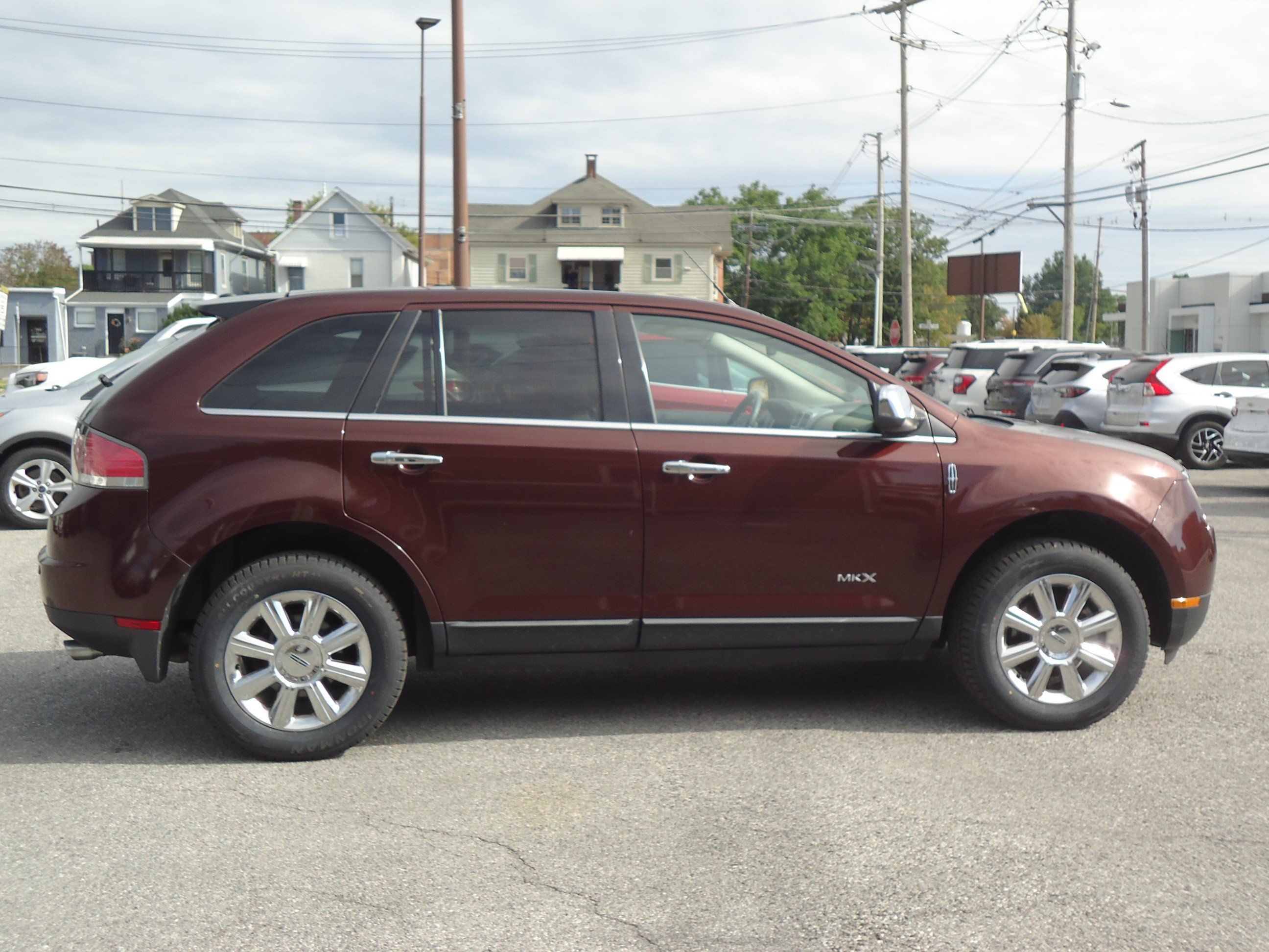Used 2009 Lincoln MKX AWD image 2