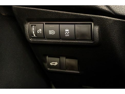 Used 2026 Toyota Corolla Cross XLE w/ Convenience Package image 29