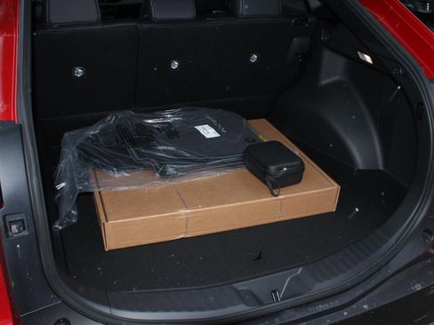 New 2026 Subaru Solterra Premium image 9