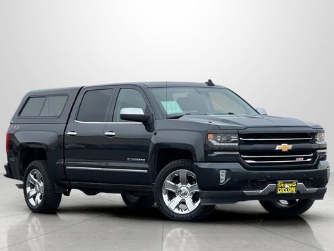 Used 2018 Chevrolet Silverado 1500 LTZ Z71 w/ LTZ Plus Package image 2