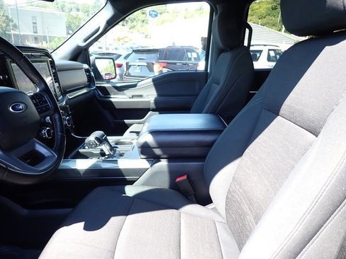 Certified 2022 Ford F150 XLT w/ Equipment Group 302A High image 18