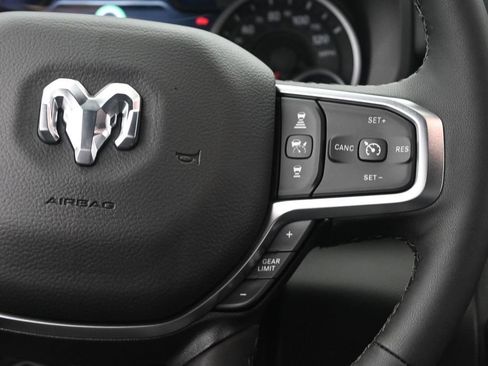 New 2026 RAM 1500 4x4 Crew Cab image 29