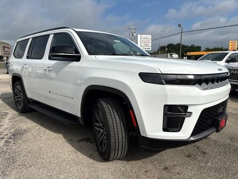 New 2026 Jeep Grand Wagoneer 2WD image 6