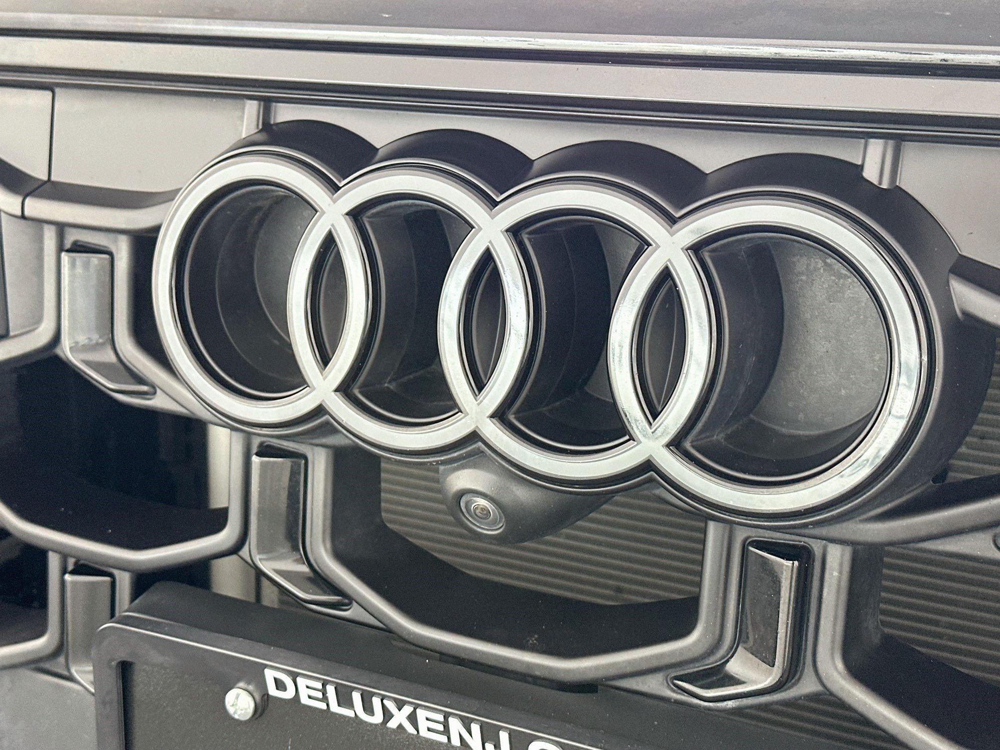 Used 2025 Audi Q8 Prestige w/ Prestige Package AWD/4WD image 36