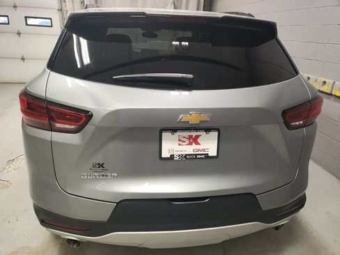 Used 2024 Chevrolet Blazer LT FWD image 21