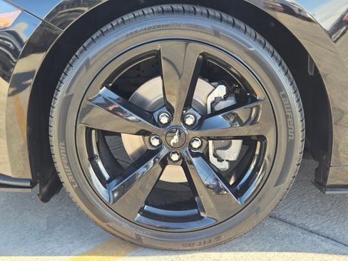 Used 2022 Ford Mustang EcoBoost w/ Black Accent Package image 22