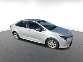 Used 2025 Toyota Corolla LE video 2