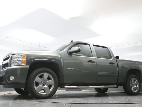 Used 2011 Chevrolet Silverado 1500 LT w/ All-Star Edition AWD/4WD image 27