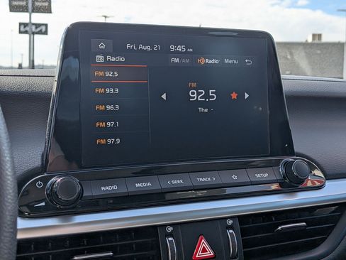 Certified 2023 Kia Forte LXS FWD image 18