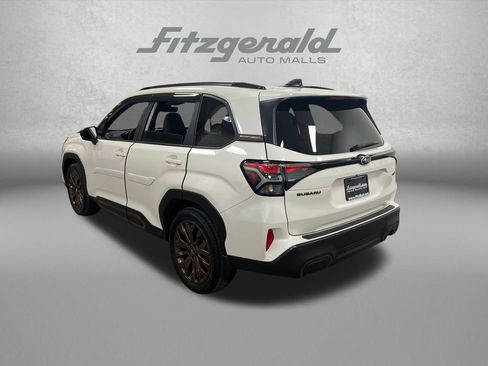 Used 2025 Subaru Forester Sport w/ Popular Package #2 AWD/4WD image 3