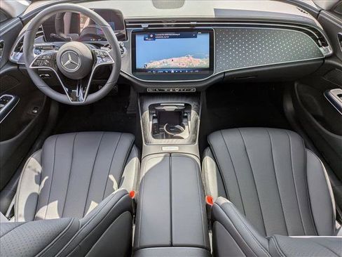 New 2026 Mercedes-Benz E 350 4MATIC Sedan image 14