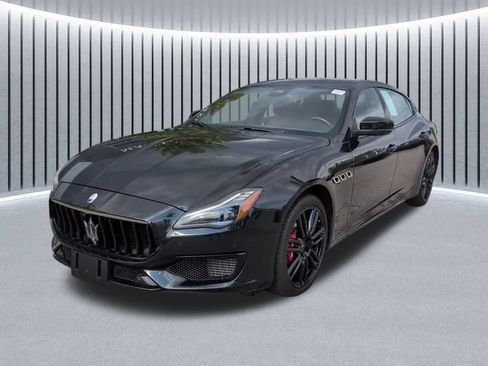 Used 2023 Maserati Quattroporte Modena Q4 AWD/4WD image 19