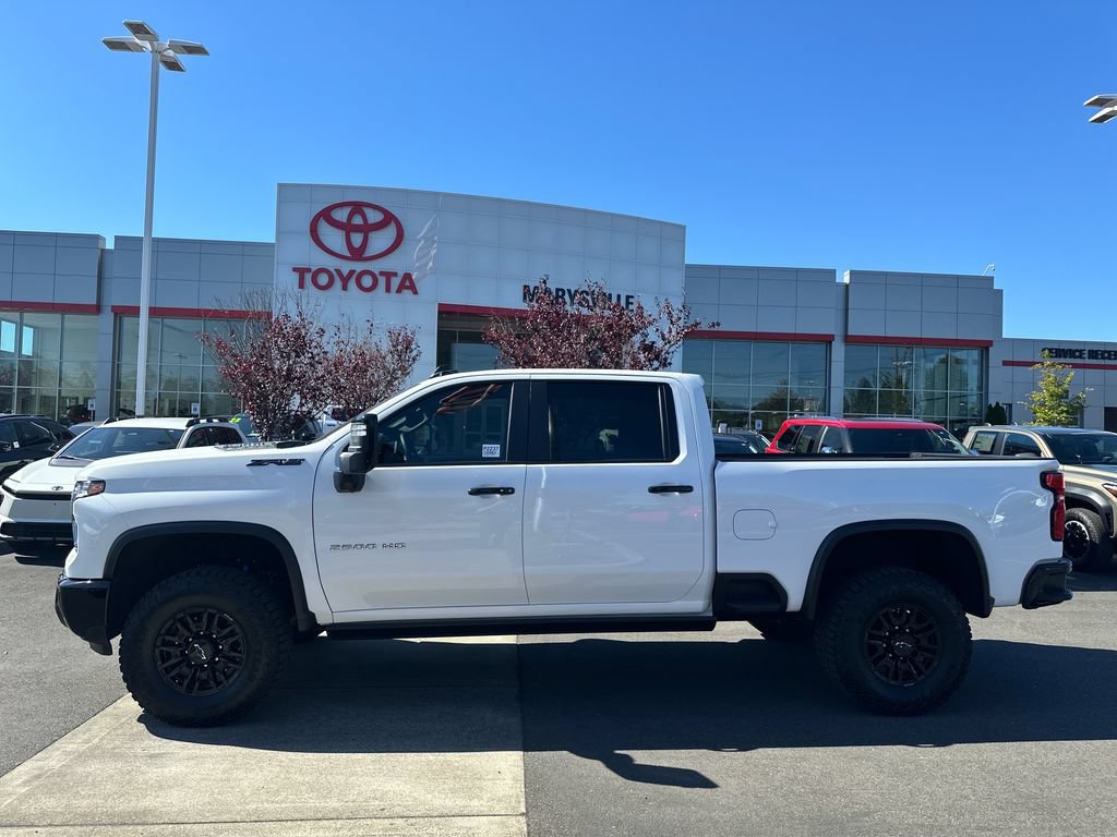 Used 2026 Chevrolet Silverado 2500 ZR2 w/ LPO, Dark Essentials Package AWD/4WD image 2