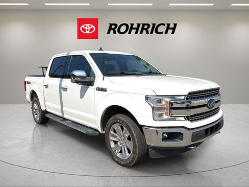 Used 2019 Ford F150 Lariat w/ Equipment Group 502A Luxury AWD/4WD image 4