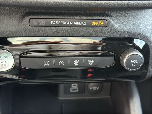 Used 2024 Ford Escape ST-Line w/ Tech Pack #1 AWD/4WD image 22
