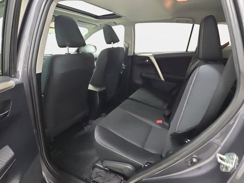Used 2015 Toyota RAV4 XLE AWD/4WD image 12
