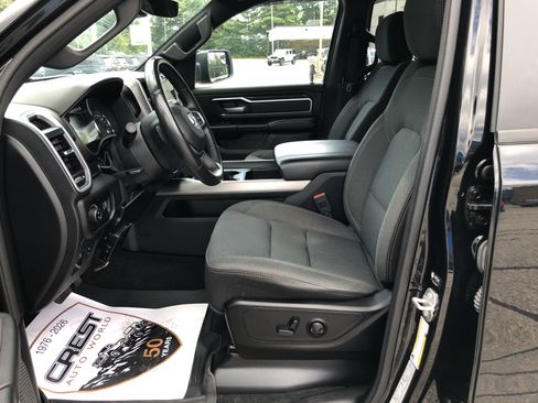 Used 2023 RAM 1500 Big Horn AWD/4WD image 2