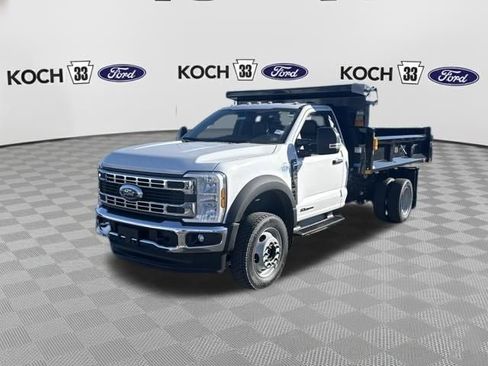 New 2026 Ford F550 4x4 Regular Cab Super Duty image 3
